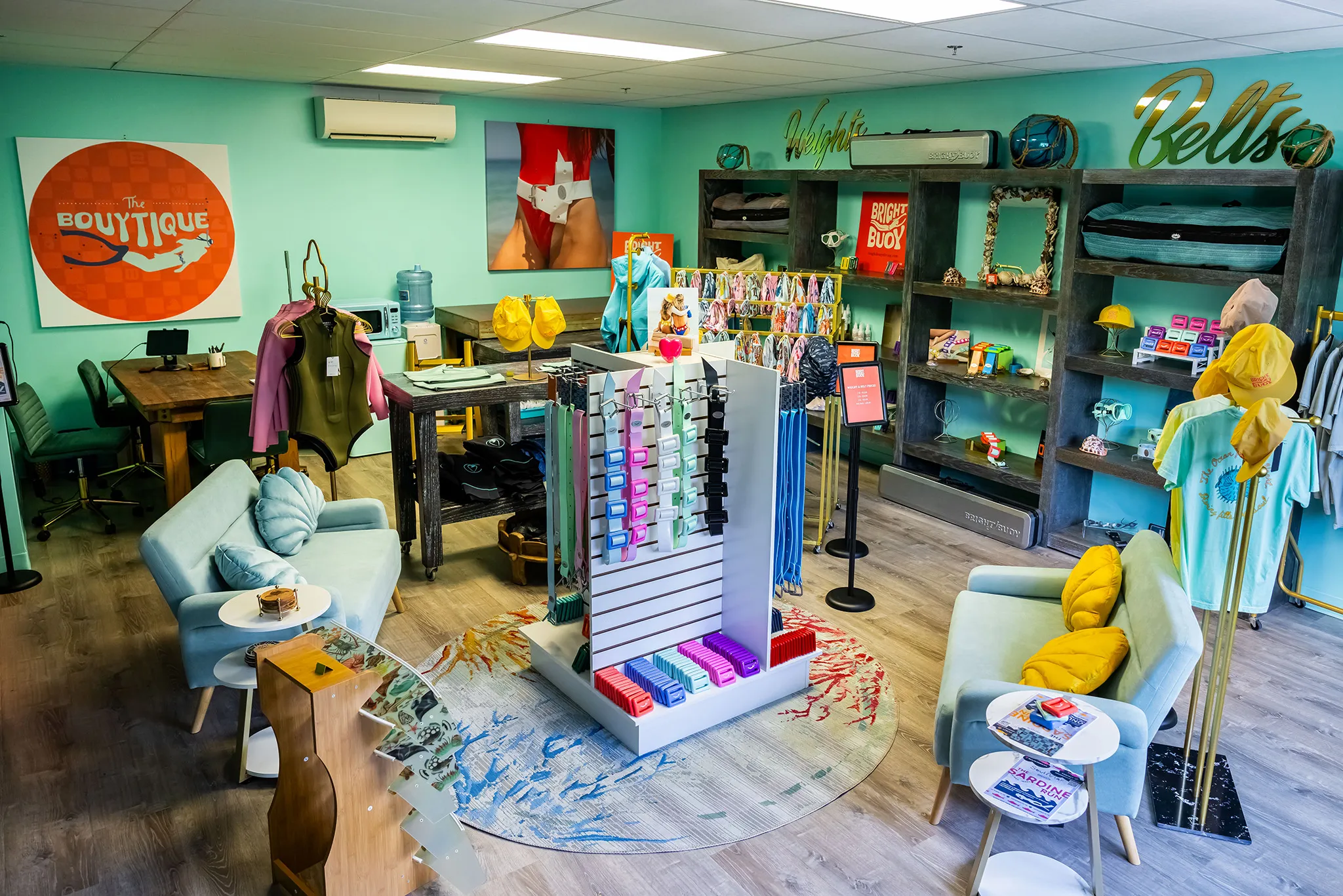 From Ocean to Art: How Bright Buoy is Building Hawai‘i’s Dive Community 25078022_Bright_Buoy_0_0_25x_1760599329461.jpg